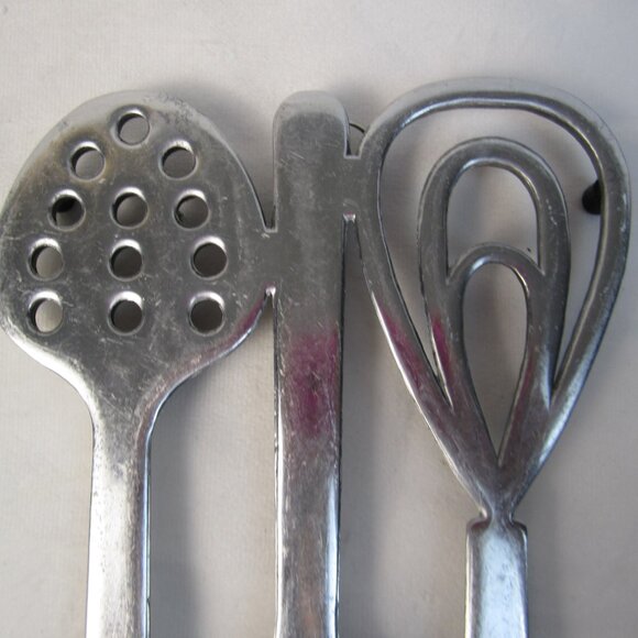 Vintage Copco Metal Trivet - Used - Picture 2 of 9